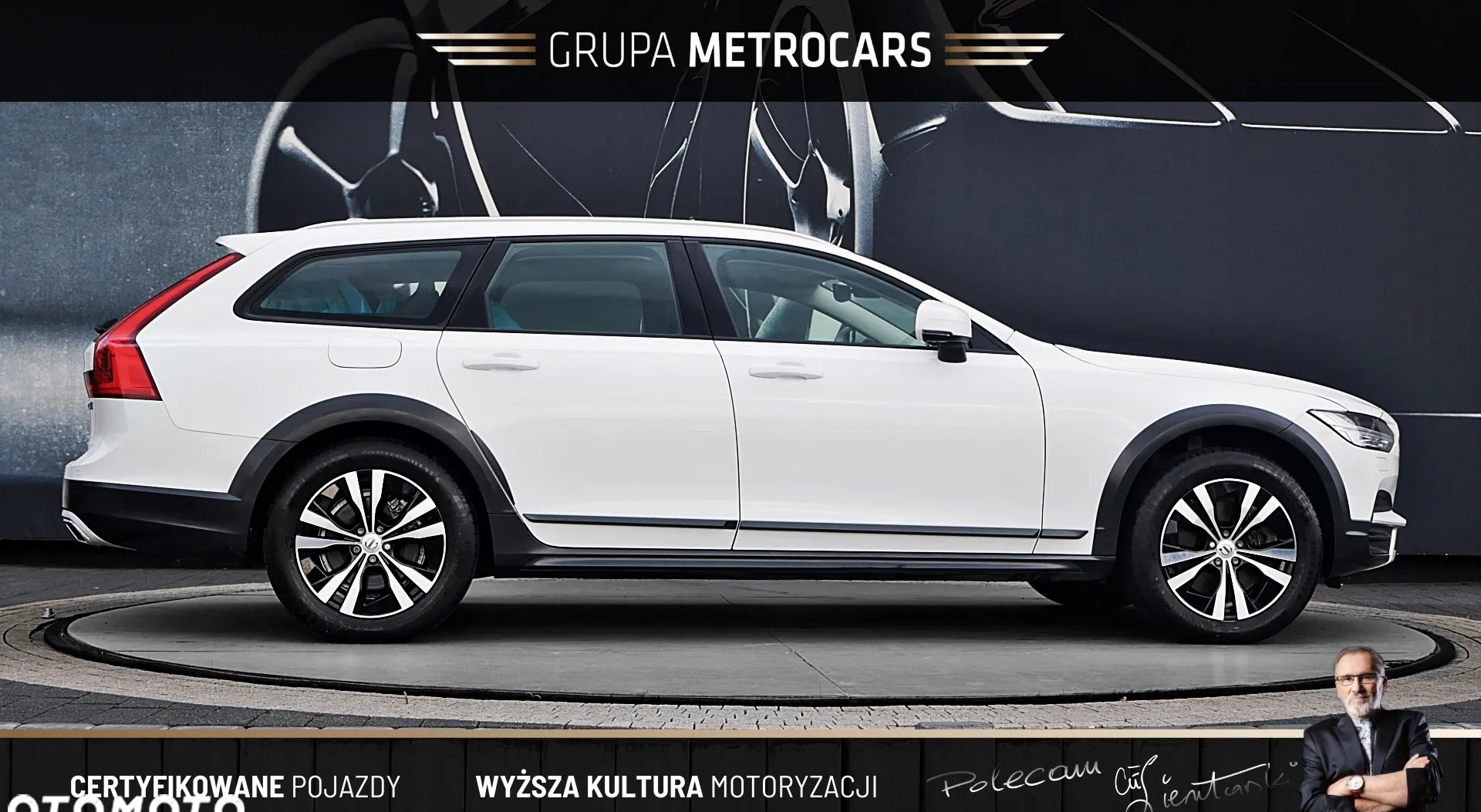 Volvo V90 Cross Country cena 135899 przebieg: 99547, rok produkcji 2019 z Nowy Dwór Gdański małe 631